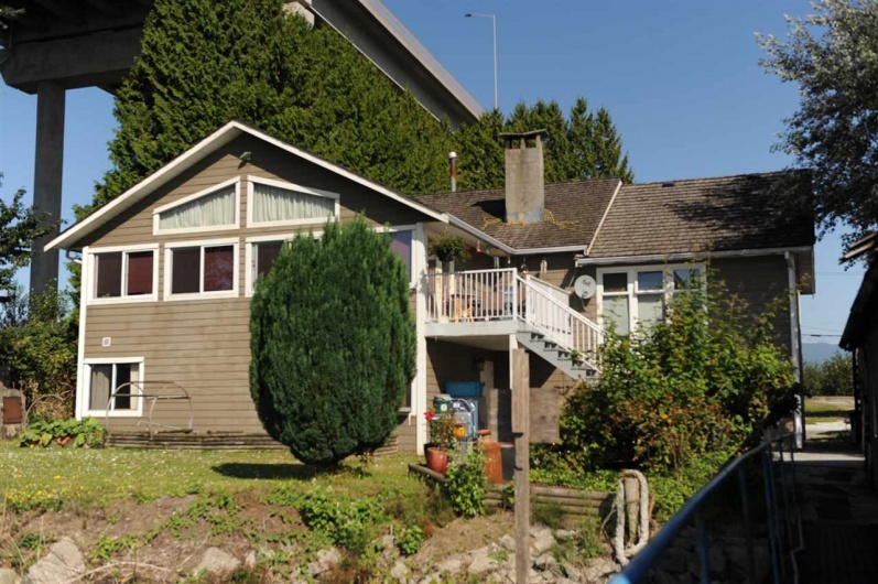 20028 WHARF STREET, Maple Ridge, BC V2X 1A1, 4 Bedrooms Bedrooms, ,3 BathroomsBathrooms,Residential Detached,For Sale,WHARF,R2398924