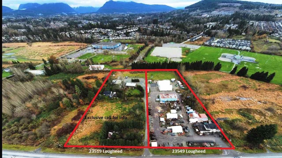23549 LOUGHEED HIGHWAY, Maple Ridge, BC V2W 1B8, 3 Bedrooms Bedrooms, ,1 BathroomBathrooms,Residential Detached,For Sale,LOUGHEED,R2239232