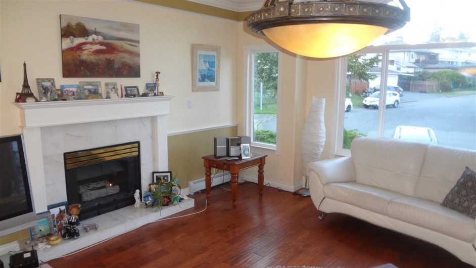 7280 15TH AVENUE, Burnaby, BC V3N 4Z7, 9 Bedrooms Bedrooms, ,4 BathroomsBathrooms,Residential Detached,For Sale,15TH,R2272639